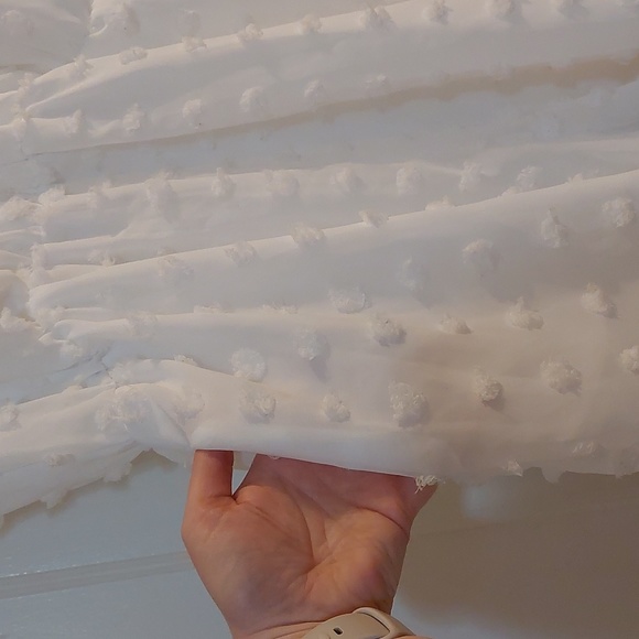 Wrap Floral Polka dot Ehite Romper- with pockets!! - Picture 7 of 7